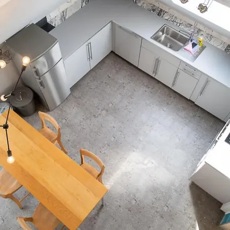 Apartment 8 Admiralskoje *